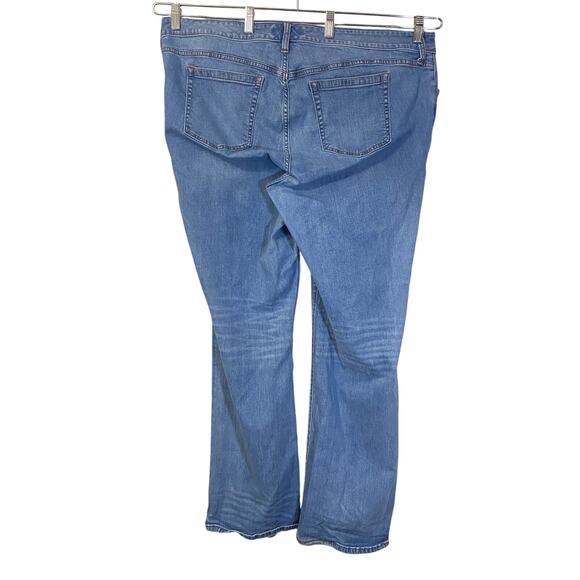 Torrid Light Wash Denim Relaxed Boot Jeans Sz 24T Tall Length - Picture 13 of 13